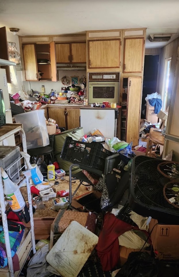 Dump Guys Hoarding Cleanup Services project